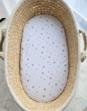 Prześcieradło bawełniane do kosza Mojżesza Boho wózka gondoli 75x35 cm - Mini gwiazdki szare